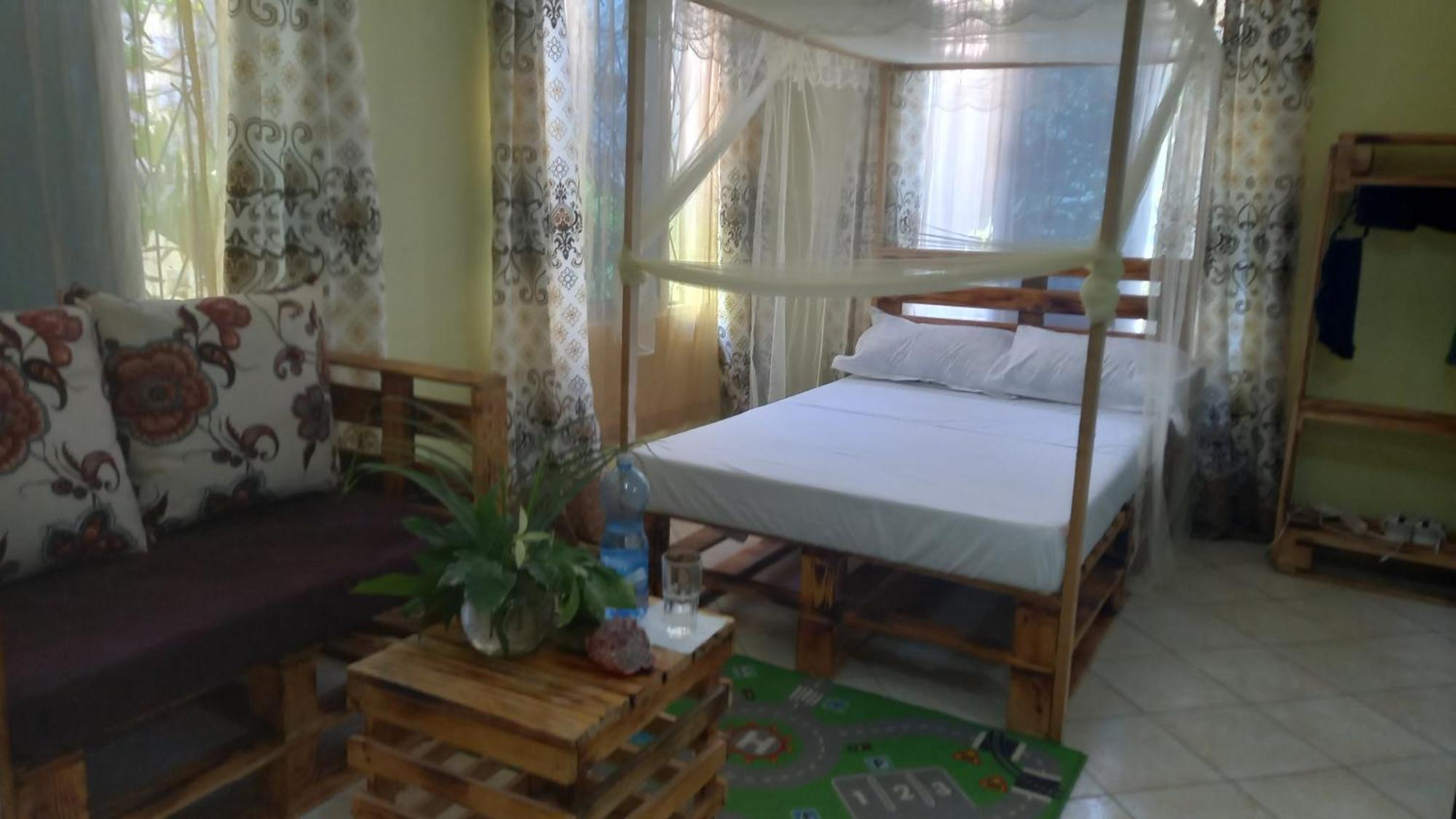 Mount Zion Guest House, Mtwapa Mtomondoni Mombasa Exterior foto