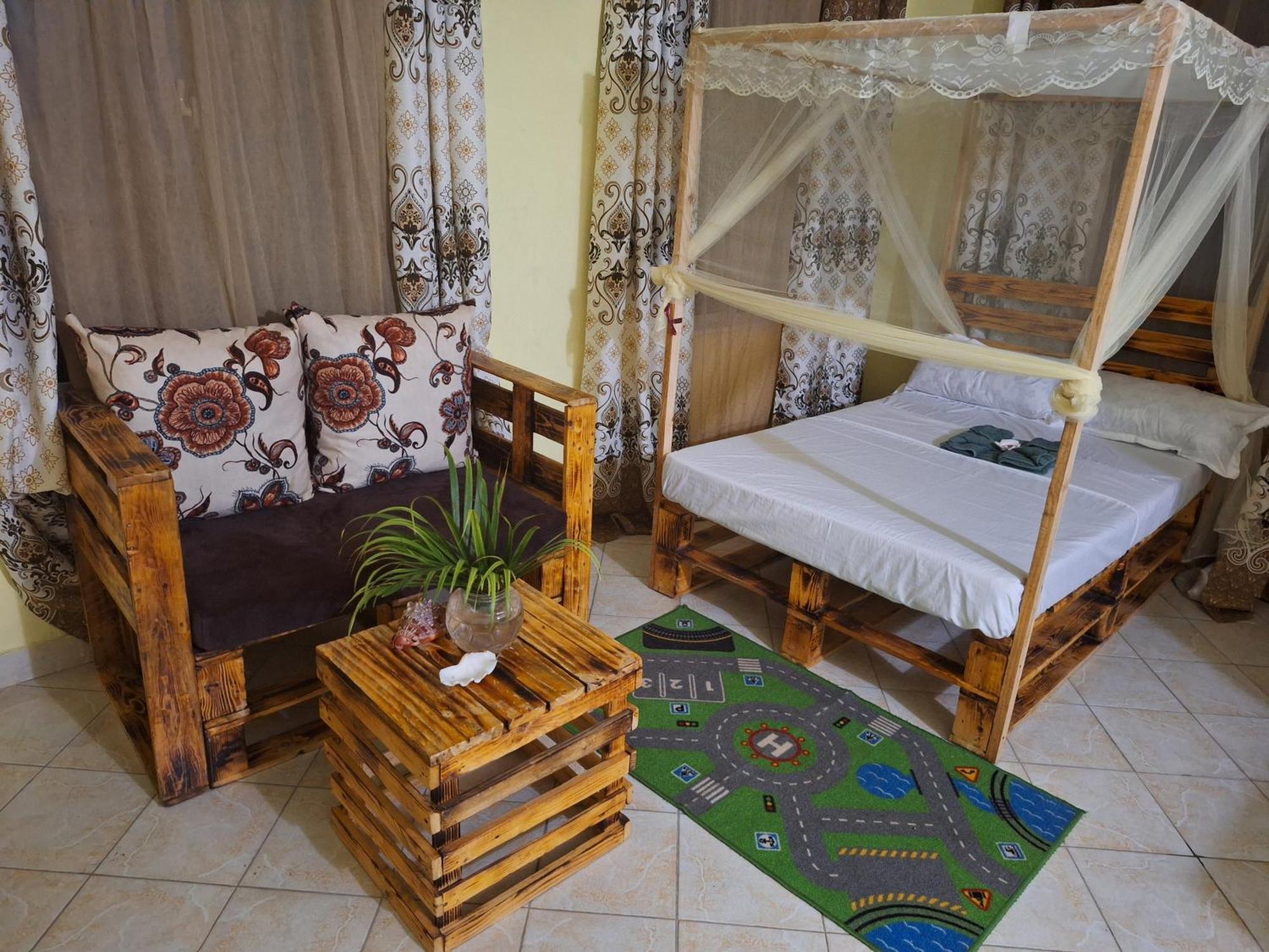 Mount Zion Guest House, Mtwapa Mtomondoni Mombasa Exterior foto